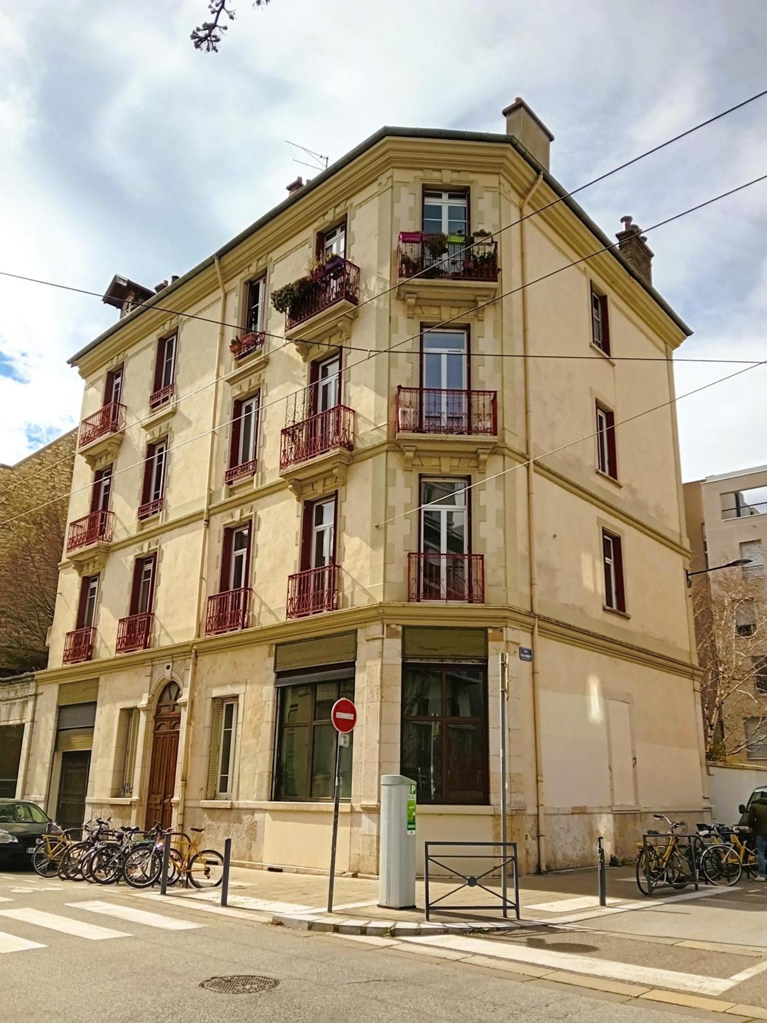 101 - Appart Renove Avec 1 Chambre Spacieuse - Tram Et Clinique Mutualiste A 1 Min Grenoble Exterior photo